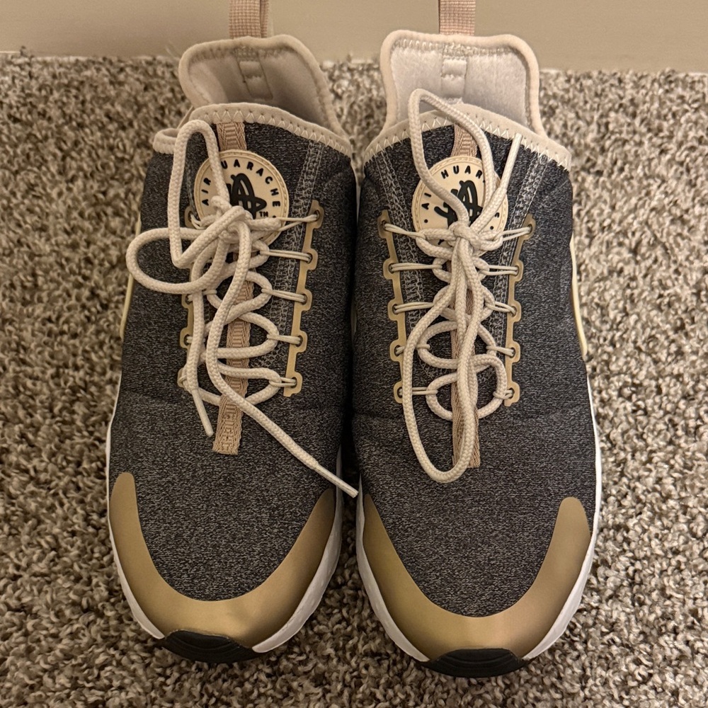 Nike Air Huarache Black and Gold Sneakers
